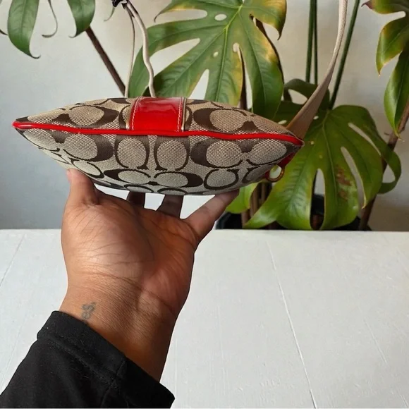 Vintage Coach Penelope signature canvas floral crossbody bag - Picture 5 of 7